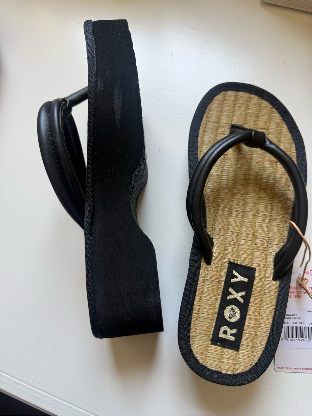 Roxy Platform Black Strap Flip Flop Sandals with Woven Footbed